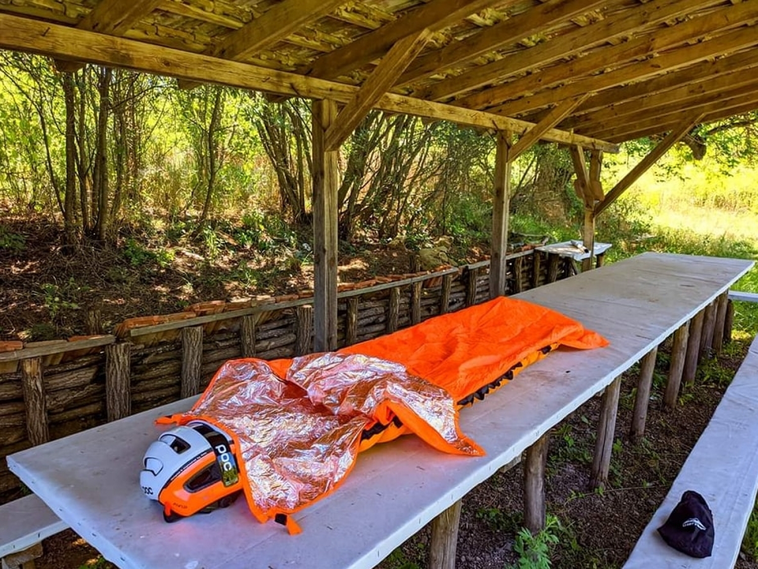 Ултра леко Байкпакинг оборудване съвсем ОК и за бревети. Тестове на 5 &deg;C